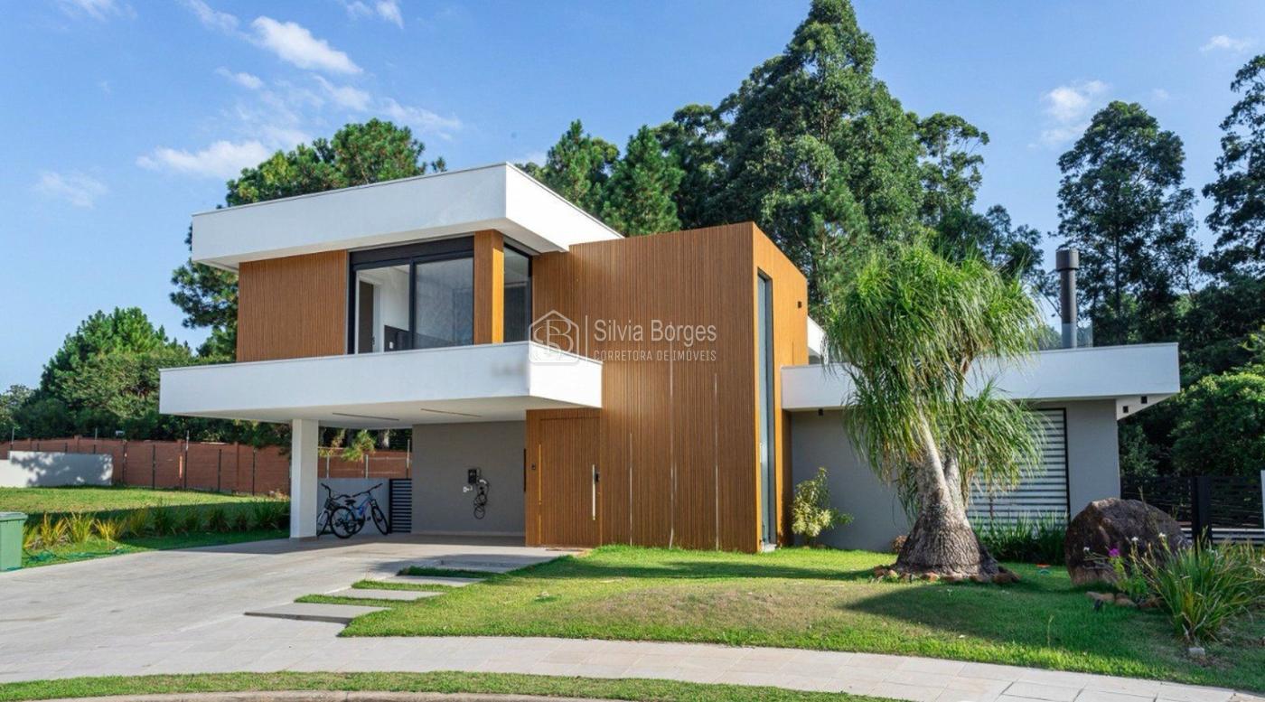 Sobrado, 4 quartos, 350 m² - Foto 1