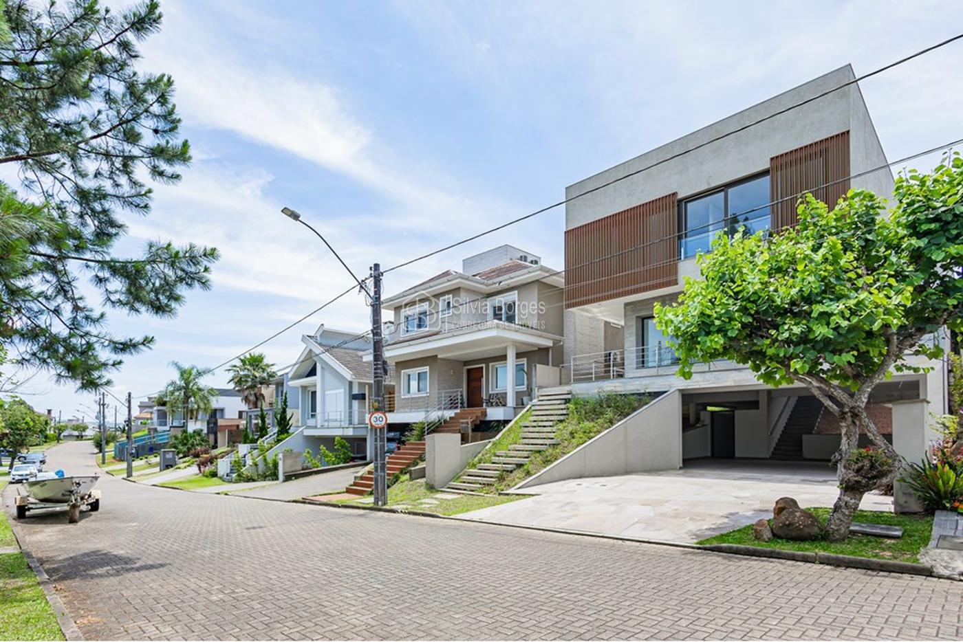 Sobrado, 3 quartos, 327 m² - Foto 3