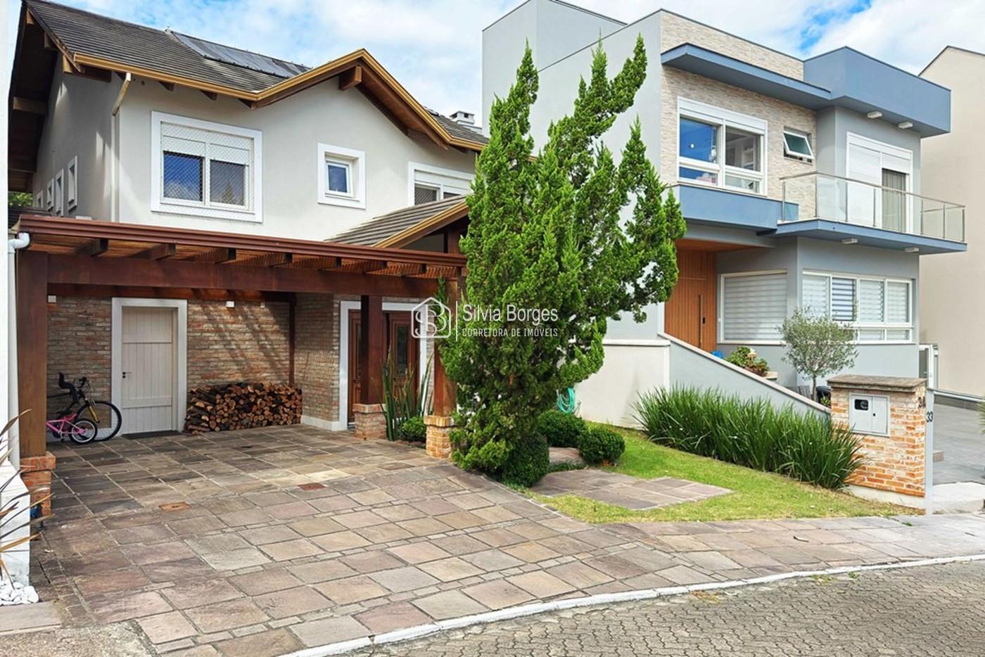 Sobrado, 3 quartos, 243 m² - Foto 1
