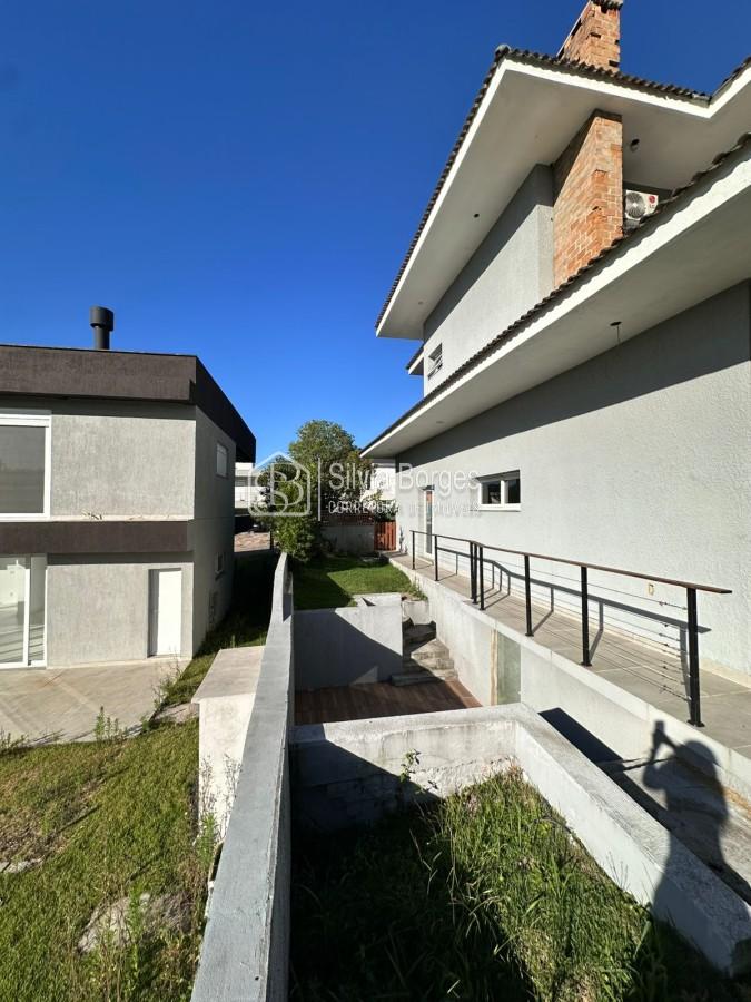 Casa, 3 quartos, 248 m² - Foto 40