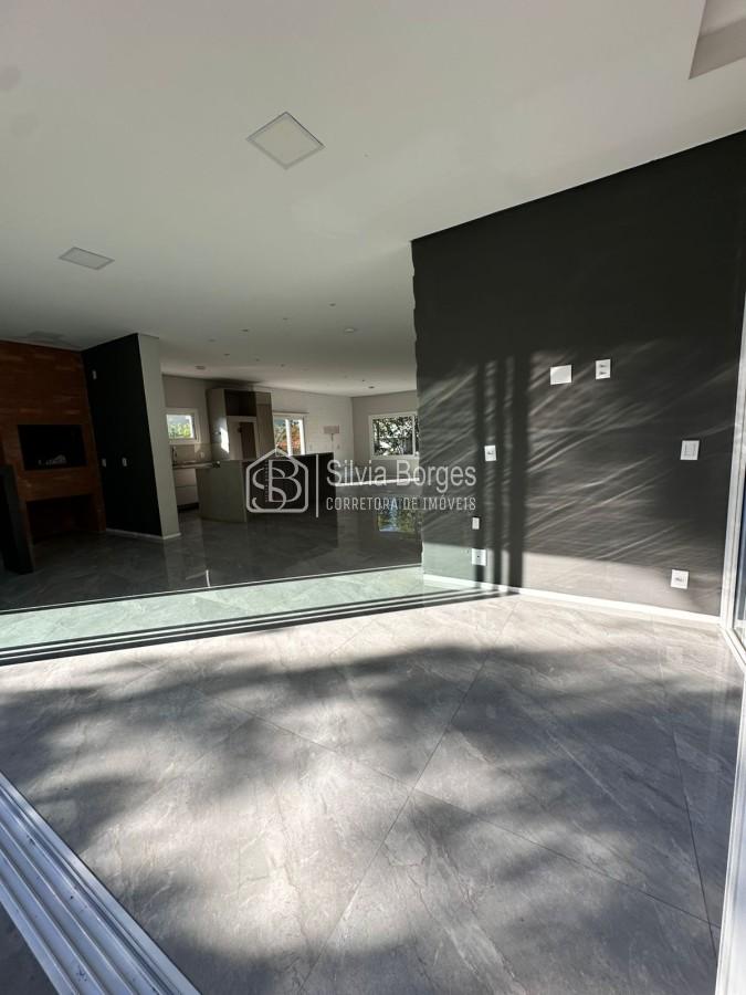 Casa, 3 quartos, 248 m² - Foto 35